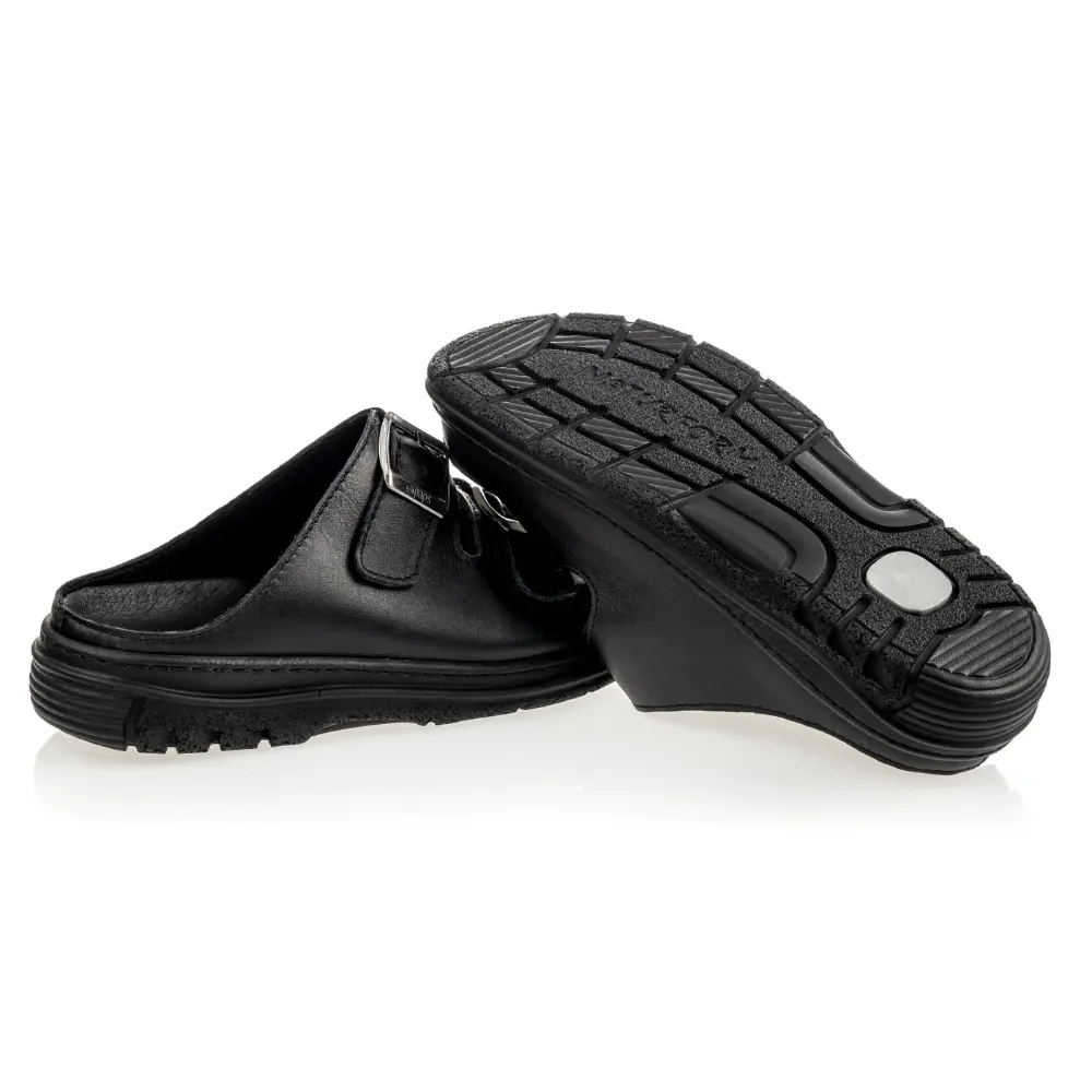 Antypoślizgowa podeszwa obuwia medycznego Paps Medic